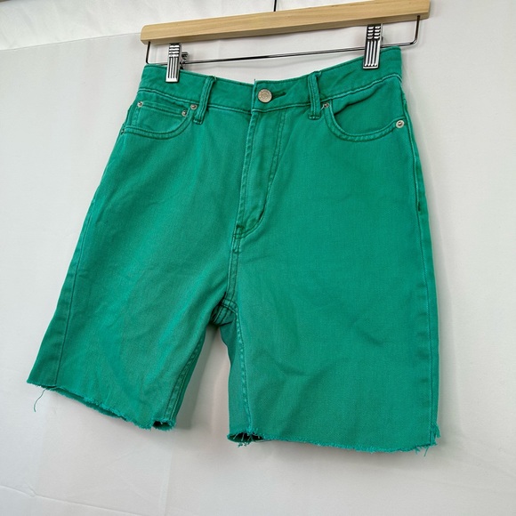 Reworked Urban Outfitters denim shorts - Picture 2 of 5